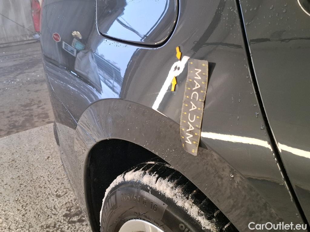  Volkswagen  Golf  VOLKSWAGEN SW / 2020 / 5P / Break 2.0 TDI SCR 115 DSG7 Life Business #25