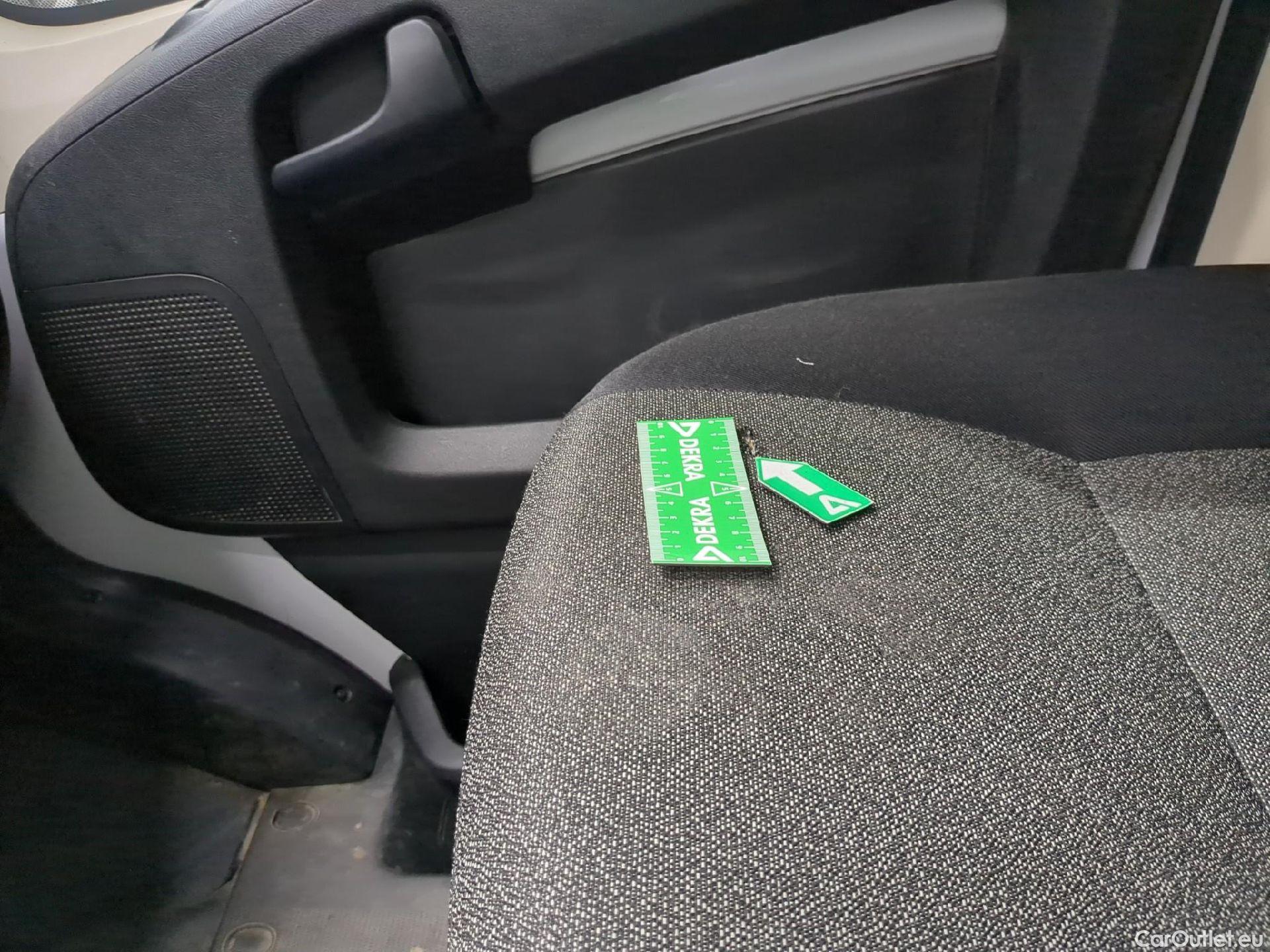  Fiat  Ducato FIAT  / 2014 / 4P / Fourgon tôlé 2.3 Multijet 120 3.0 C H1 Business #4