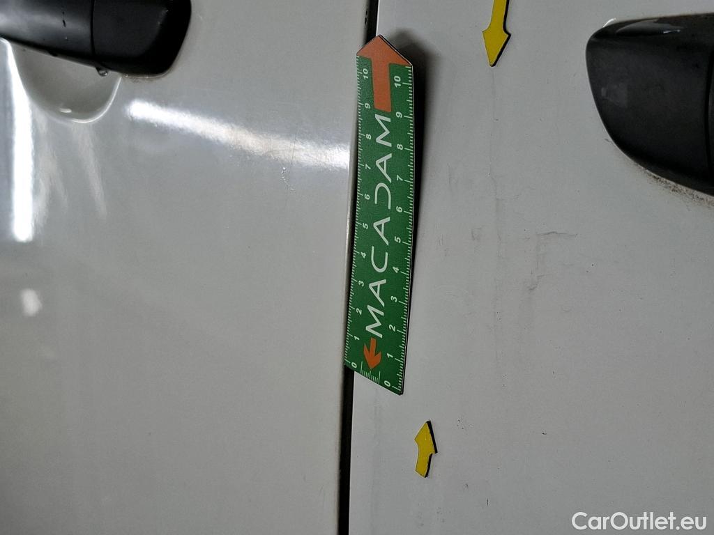  Citroen  Jumpy  Fourgon Business M (L2) 2.0 BlueHDi 120CV BVM6 E6 #29