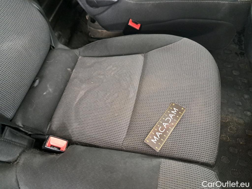  Fiat  Talento FIAT   2016  4P Fourgon tôlé FT 13 LH1 16 Mtjet 95 Pack Pro Nav #32