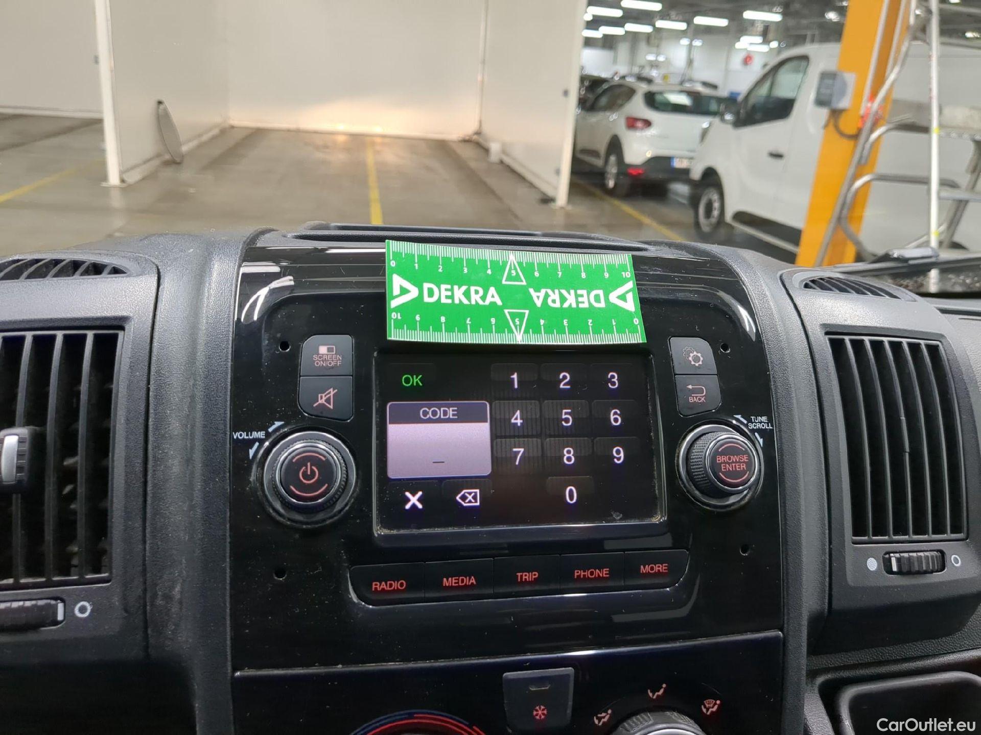  Fiat  Ducato FIAT  / 2014 / 4P / Fourgon tôlé 2.3 Multijet 120 3.0 C H1 Business #1