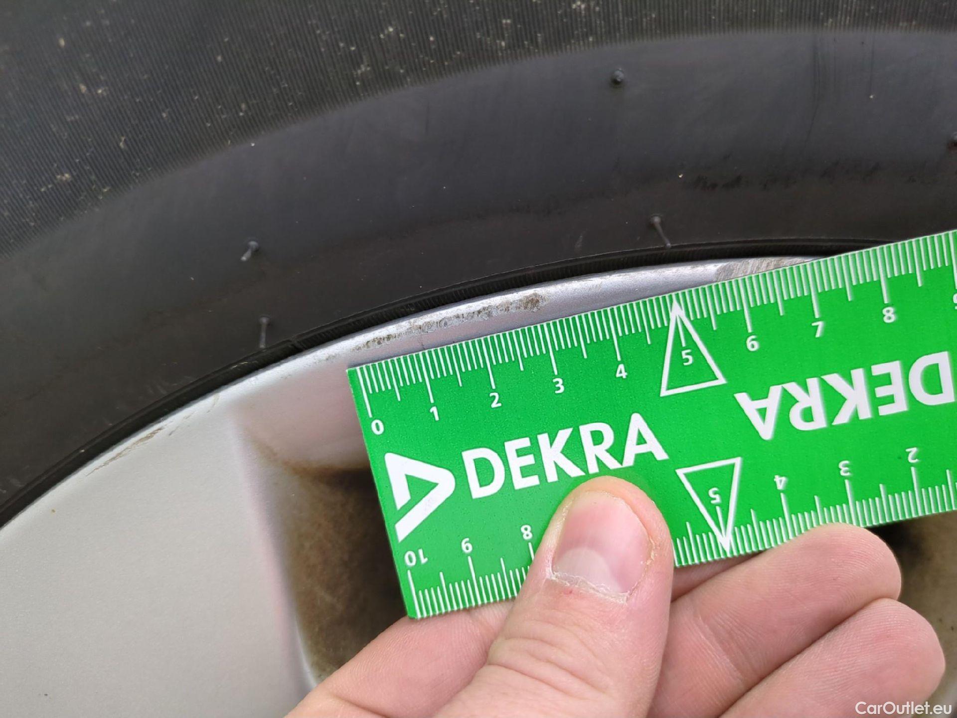  Skoda  Octavia  Break Business 2.0 TDI 115CV BVA7 E6d #12