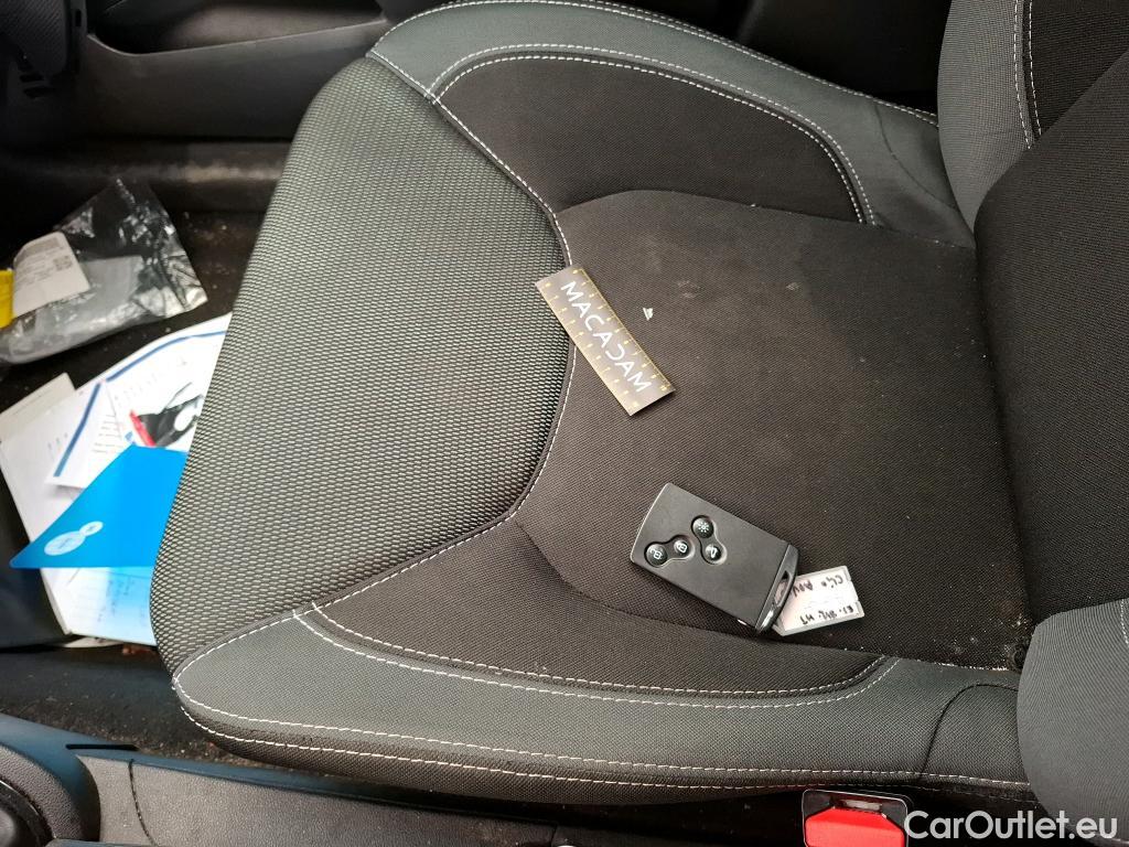  Renault  Clio  IV Trend 1.2 75CV BVM5 E6 #48