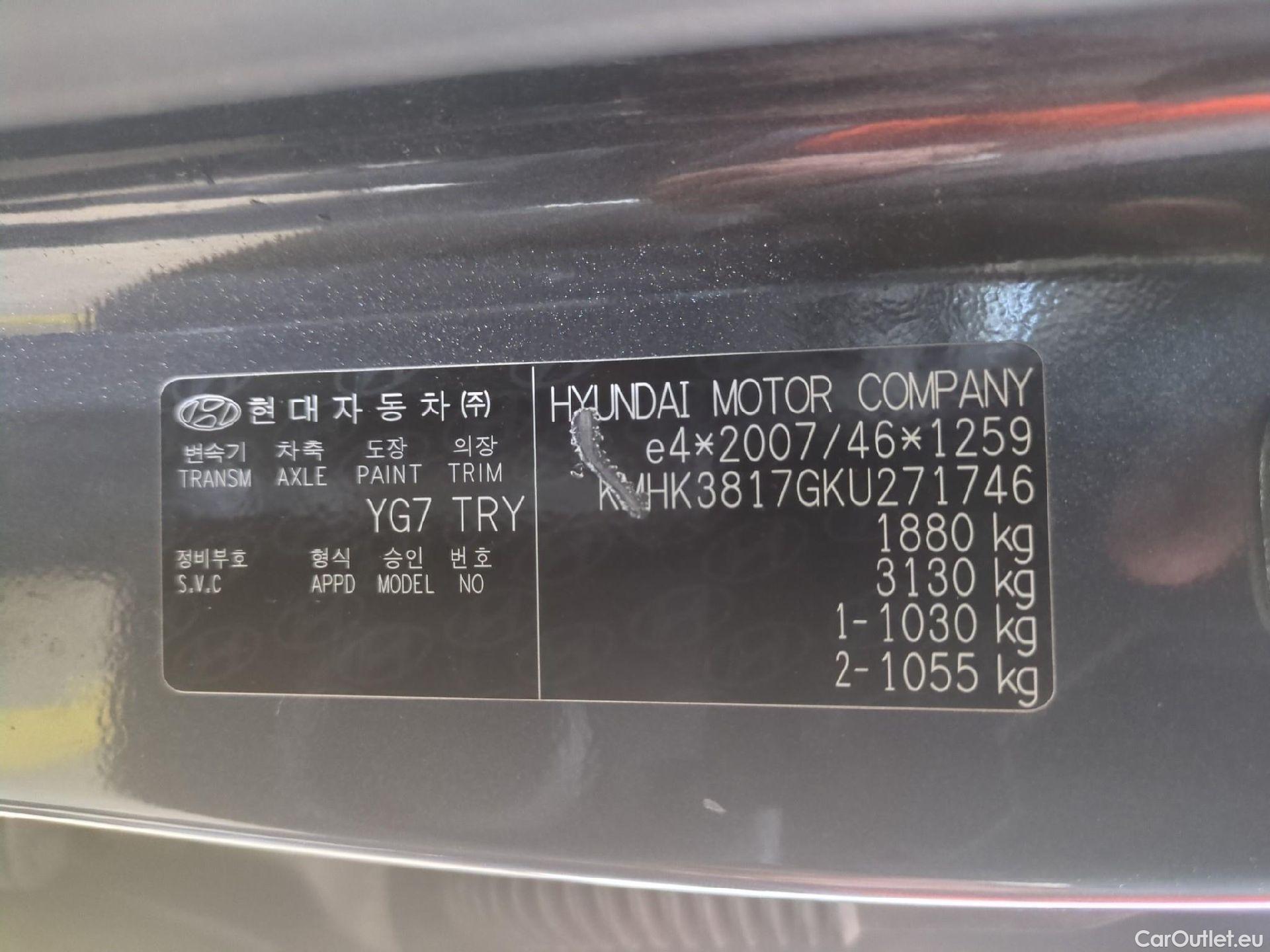  Hyundai  Konna Kona Business 2WD 1.6 CRDi 135CV BVA7 E6dT #1