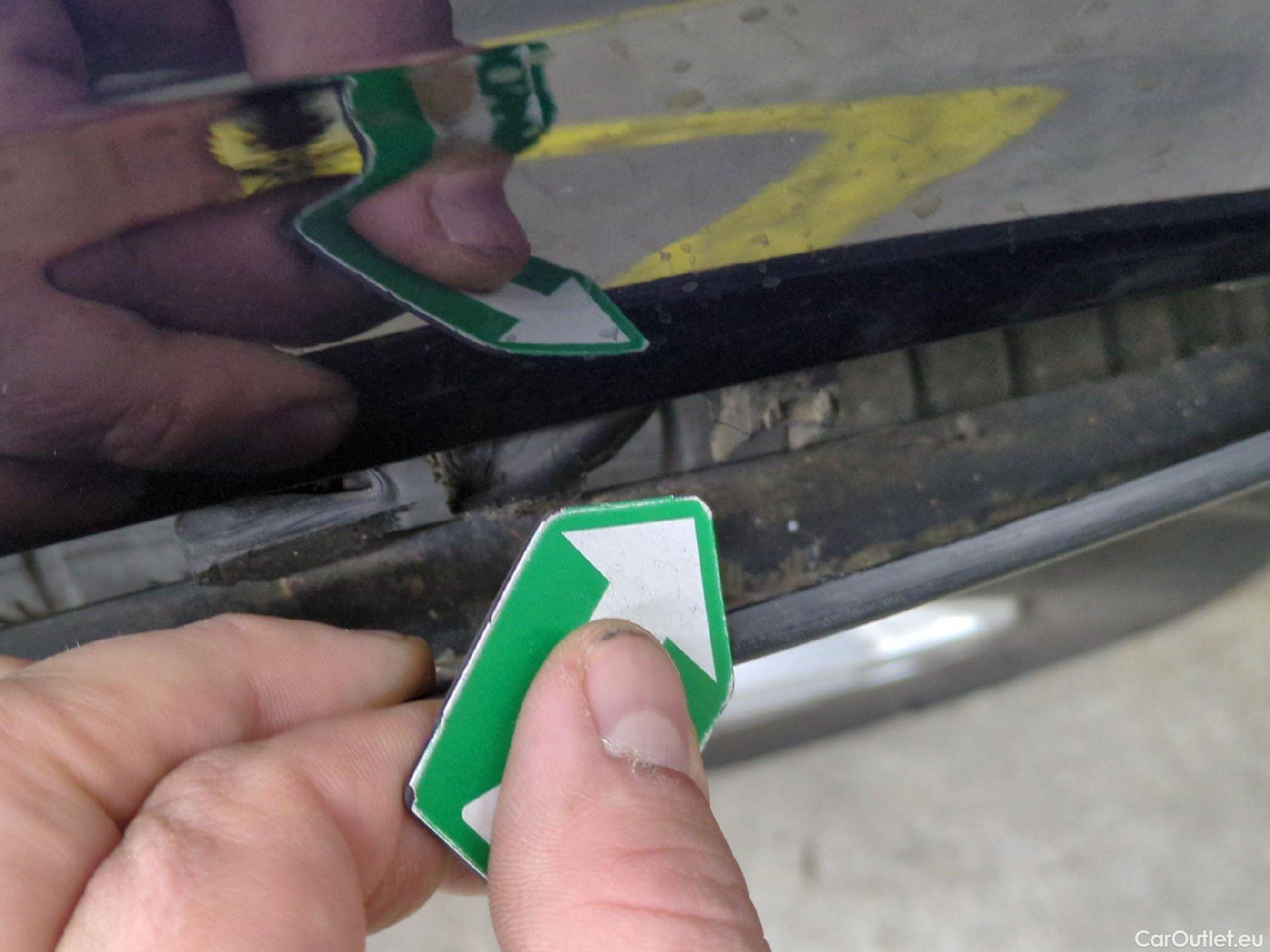  Renault  Kadjar RENAULT  5p Crossover Business Blue dCi 115 #22