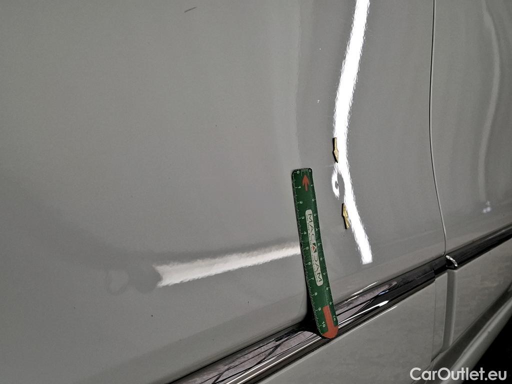  Renault  Twingo RENAULT  / 2019 / 5P / Berline SL Urban Night SCe 65(SL) #25