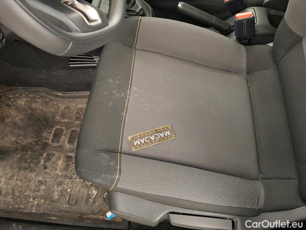  Citroen  C3  Société Feel 1.5 BlueHDI 100CV BVM6 E6dT #4