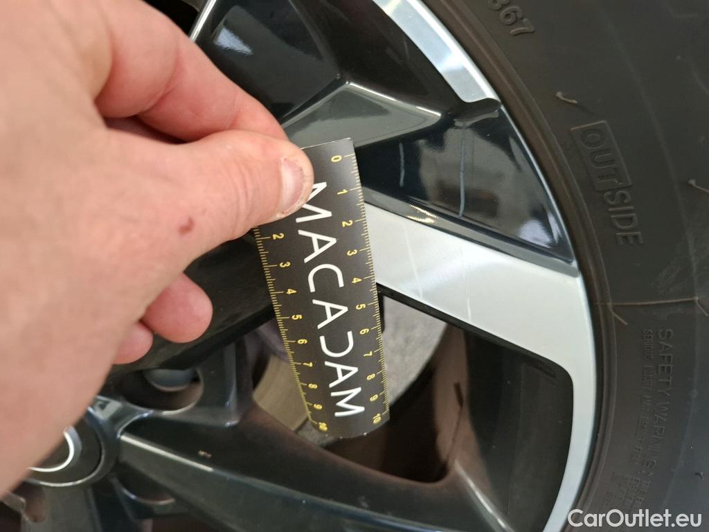  Nissan  Juke NISSAN  / 2019 / 5P / Crossover Hybrid 143 Business+ COMMITMENT DEAL LOT 700 #4