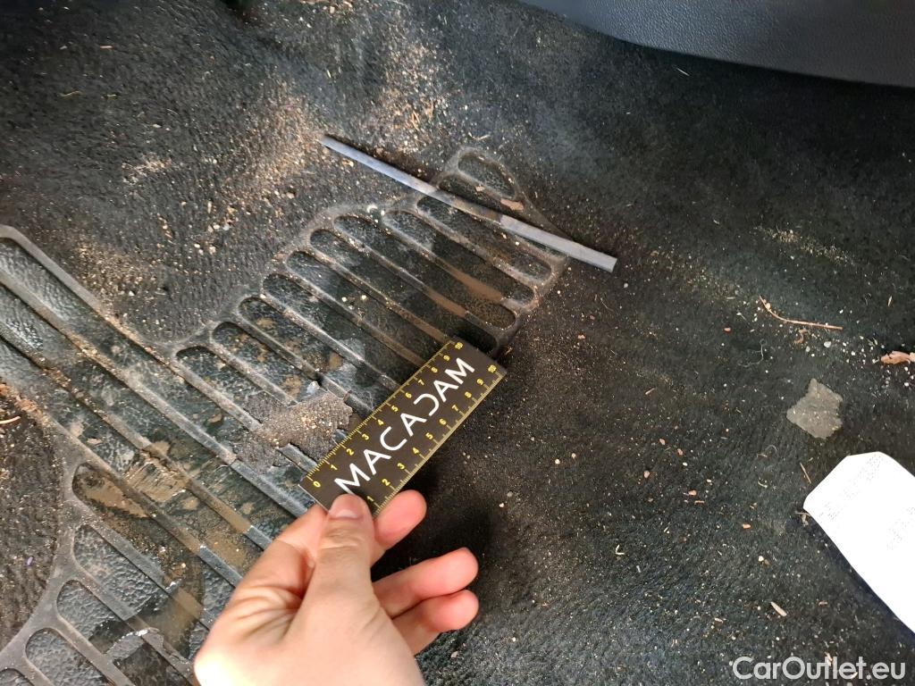  Renault  Clio  IV Trend 1.2 75CV BVM5 E6 #36