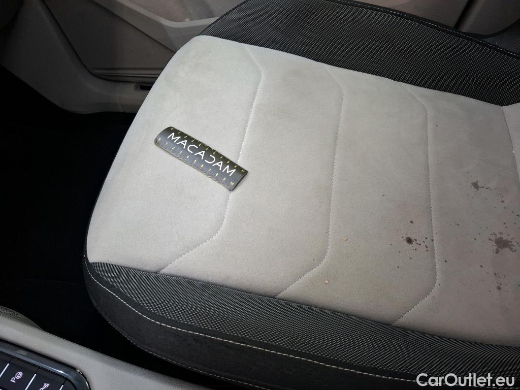  Volkswagen  Tiguan VOLKSWAGEN  / 2020 / 5P / SUV 1.4 eHybrid 245 DSG6 Elegance #14