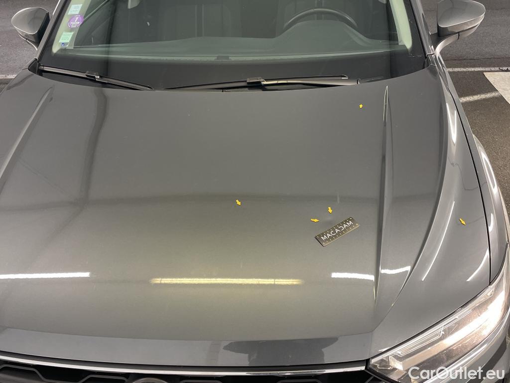  Volkswagen  T-ROC VOLKSWAGEN  / 2017 / 5P / SUV 1.5 TSI 150 EVO LOUNGE BUSINESS DSG7 #44