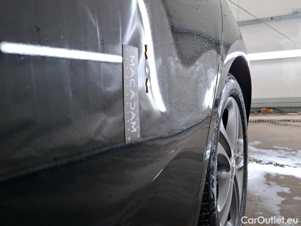  Mercedes  A-Klasse MERCEDES-BENZ Classe A Compact / 2018 / 5P / Berline A 180 d Business Line #7