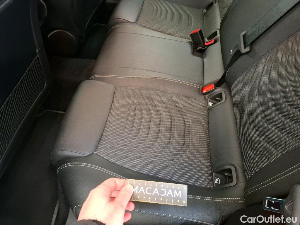  Mercedes  A-Klasse MERCEDES-BENZ Classe A Compact / 2018 / 5P / Berline A 180 d Business Line #13