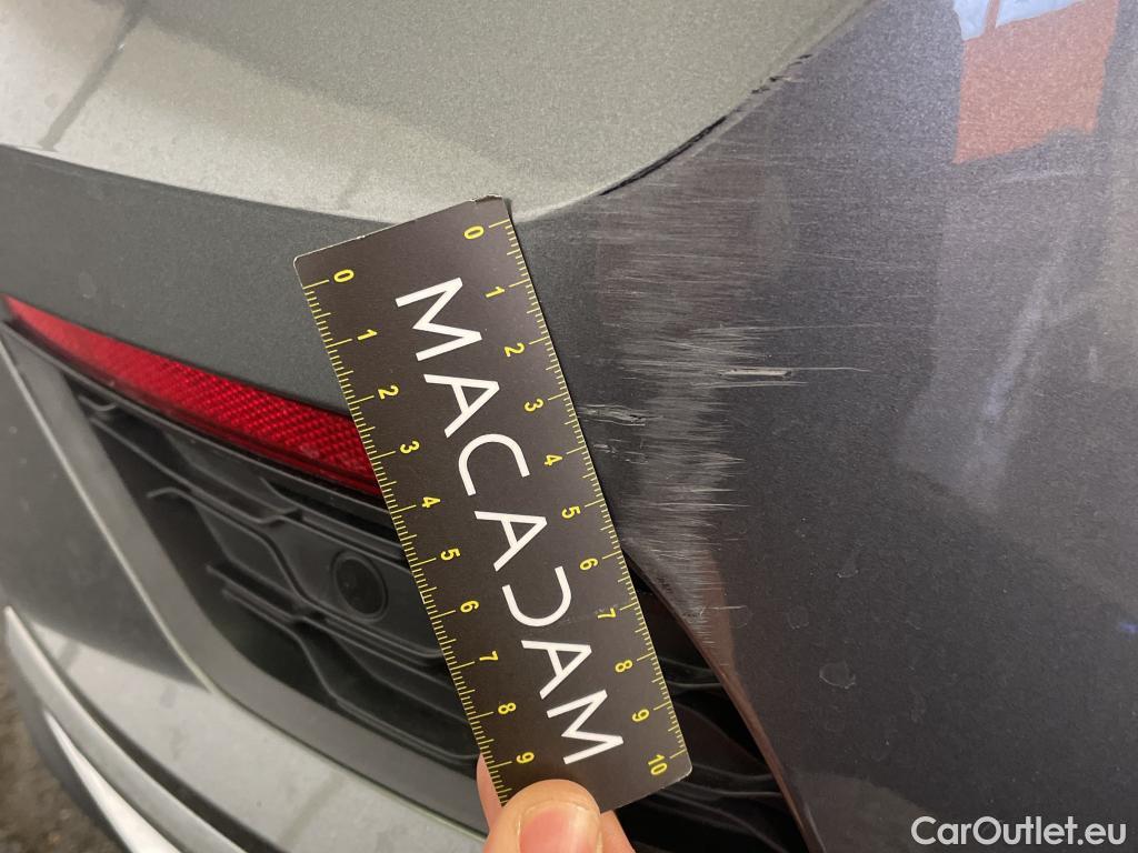  Volkswagen  T-ROC VOLKSWAGEN  / 2017 / 5P / SUV 1.5 TSI 150 EVO LOUNGE BUSINESS DSG7 #26