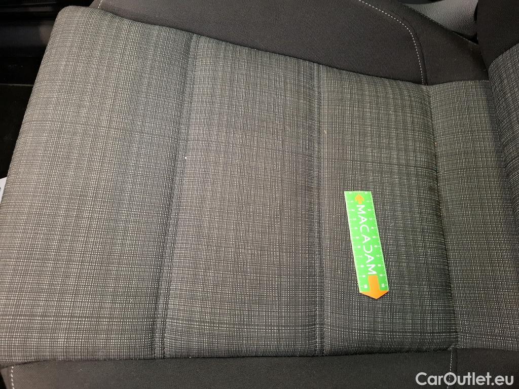  Volkswagen  Passat  Berline Business 2.0 TDI 120CV BVA7 E6d #16