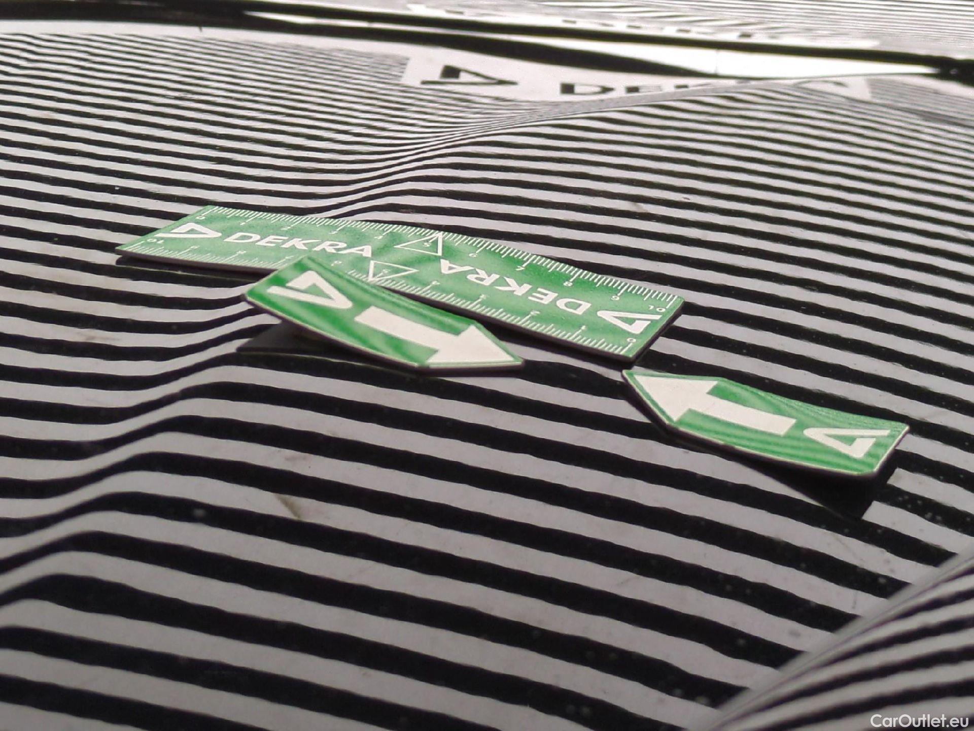  Peugeot  2008  Allure Pack 1.5 HDi 110CV BVM6 E6d #62