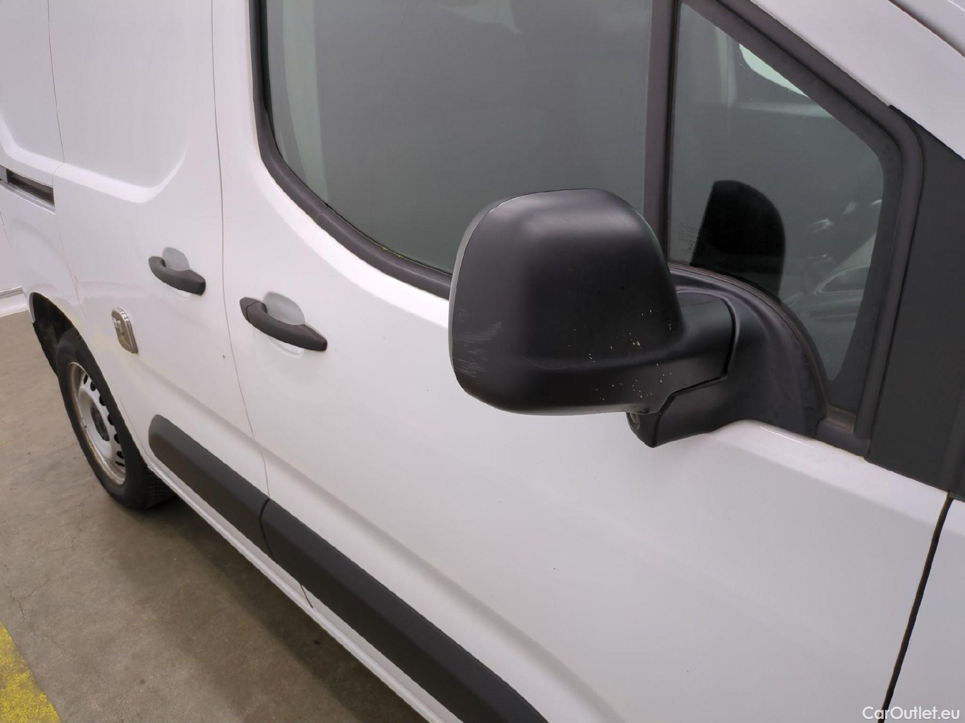  Peugeot  Partner  Asphalt L1 1.5 HDi 100CV BVM5 E6dT #11