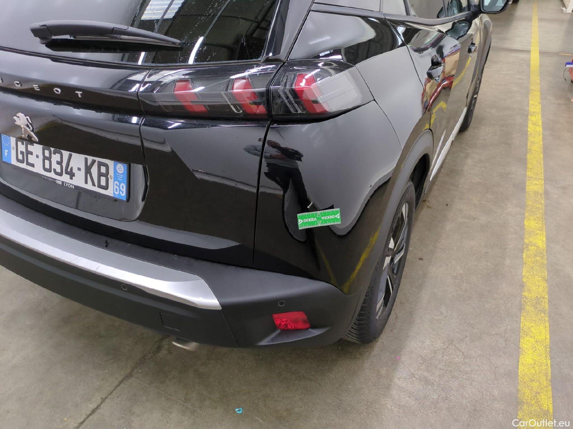  Peugeot  2008  Allure Pack 1.5 HDi 110CV BVM6 E6d #57