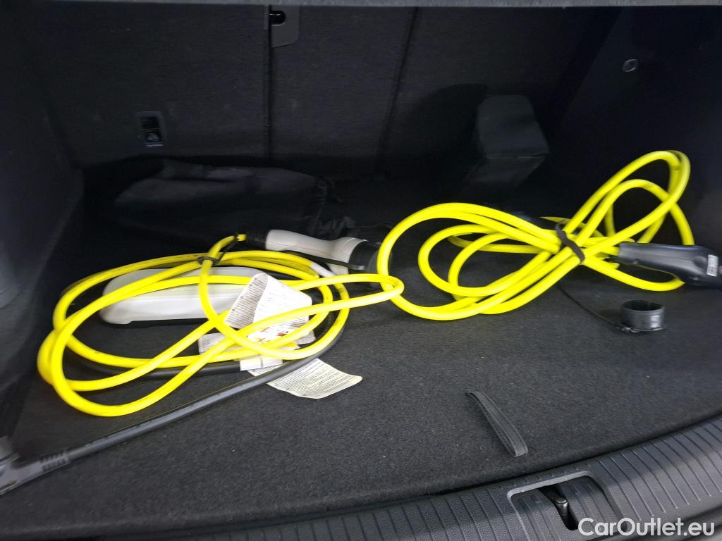  Volkswagen  Tiguan VOLKSWAGEN  / 2020 / 5P / SUV 1.4 eHybrid 245 DSG6 Elegance #13