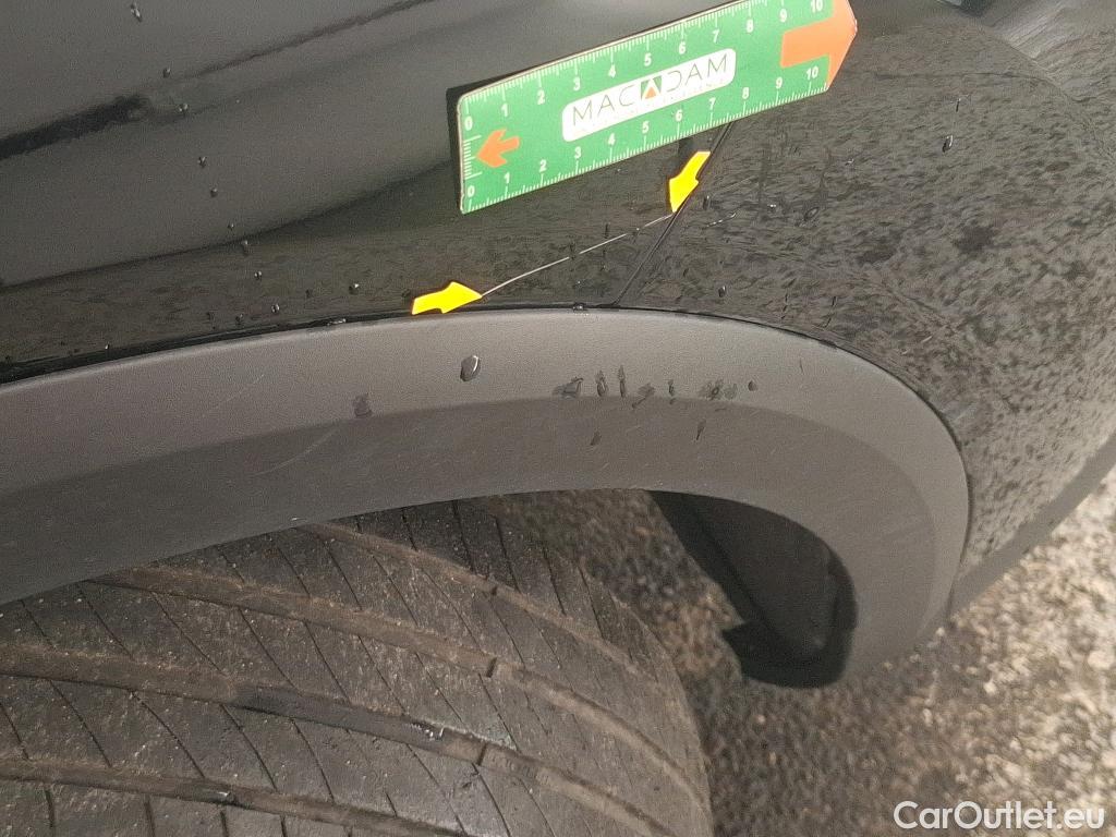  Citroen  C4 CITROEN  X / 2022 / 4P / Berline PureTech 130 S&S EAT8 Feel Pack #26