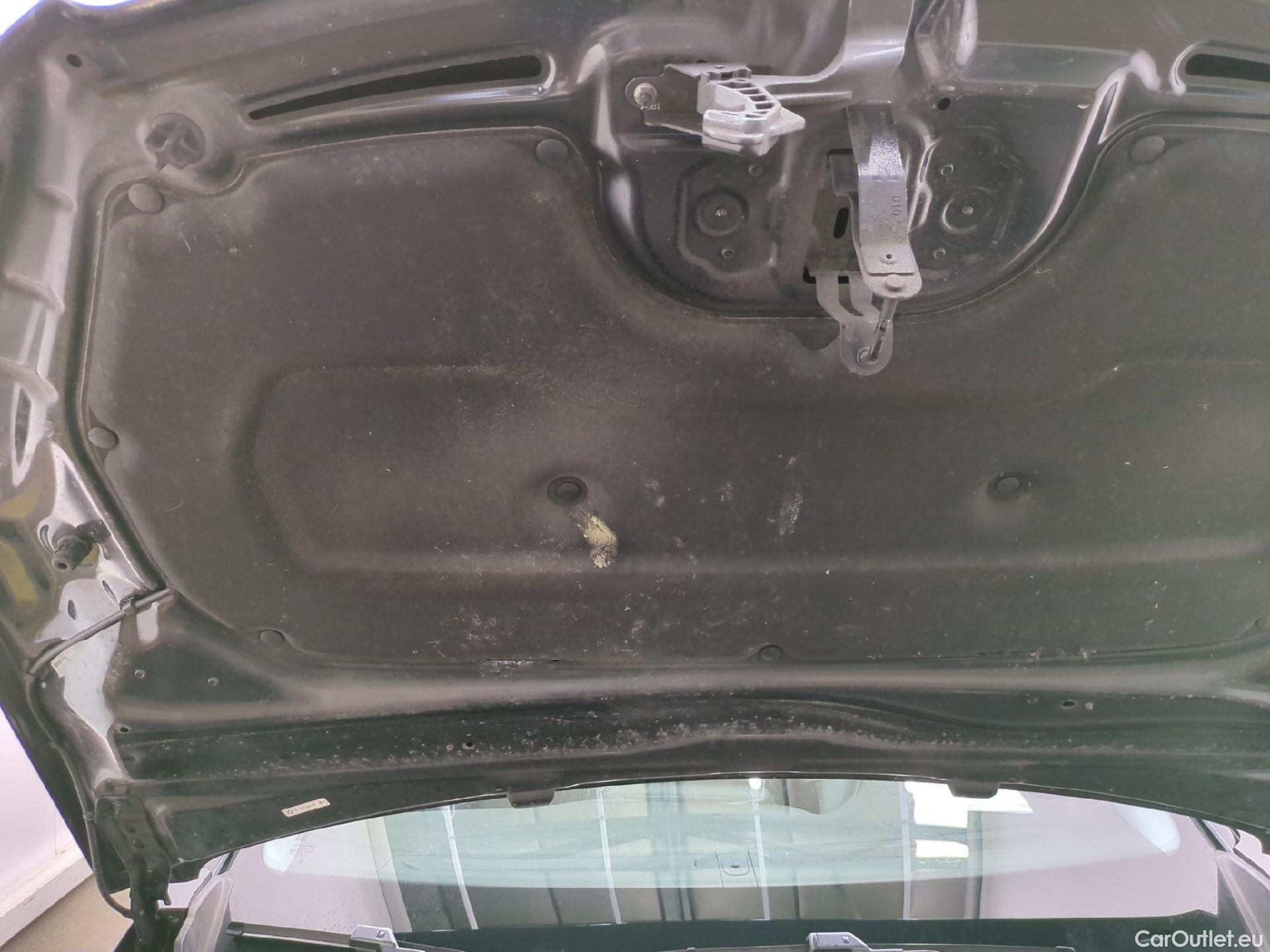  Peugeot  2008  Allure Pack 1.5 HDi 110CV BVM6 E6d #3