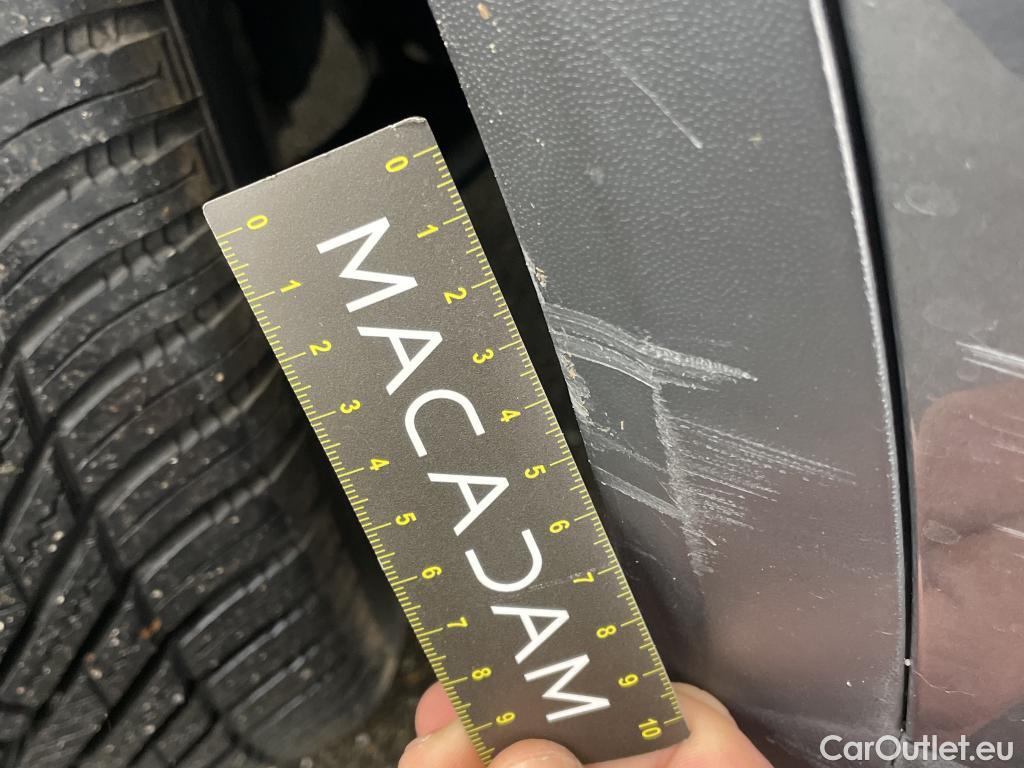  Volkswagen  T-ROC VOLKSWAGEN  / 2017 / 5P / SUV 1.5 TSI 150 EVO LOUNGE BUSINESS DSG7 #39