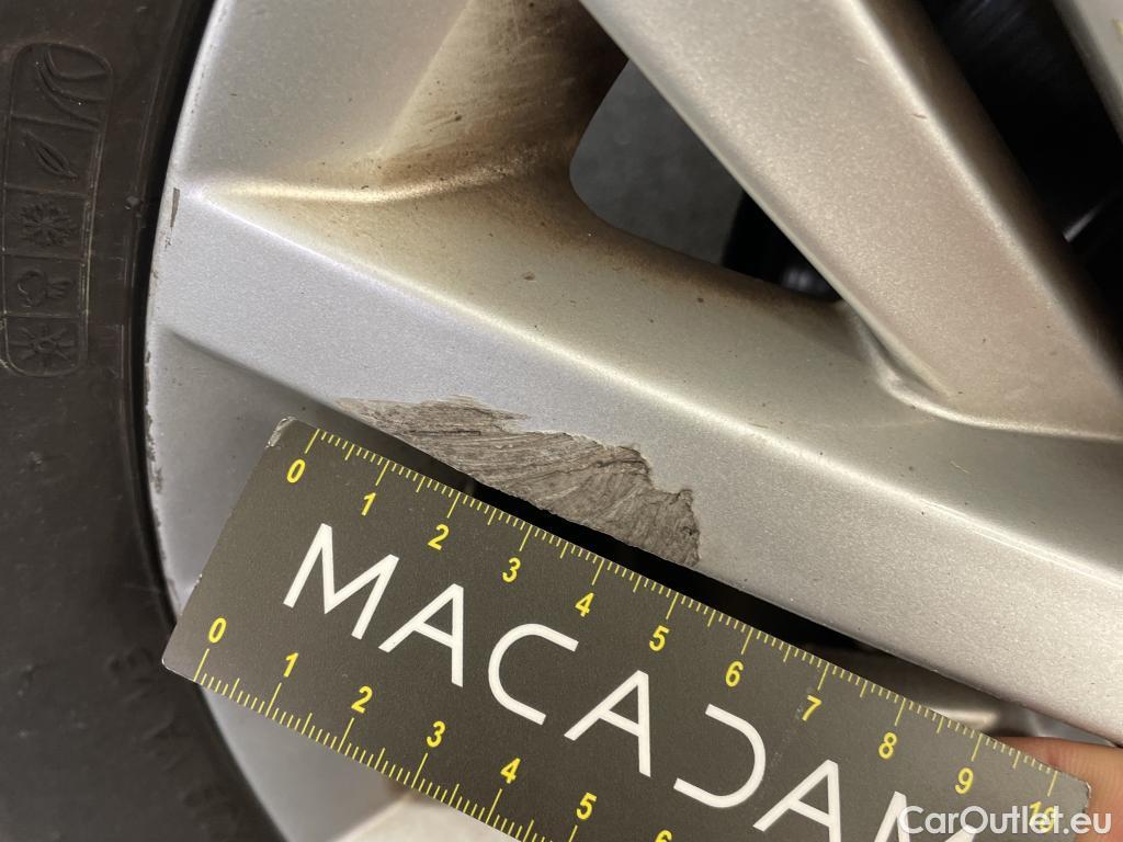  Volkswagen  T-ROC VOLKSWAGEN  / 2017 / 5P / SUV 1.5 TSI 150 EVO LOUNGE BUSINESS DSG7 #34