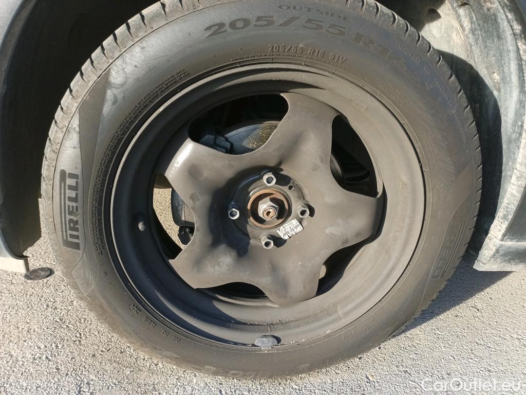  Citroen  C3 CITROEN  / 2020 / 5P / berlina con portón BlueHDi 75KW (100CV) S&S FEEL #22