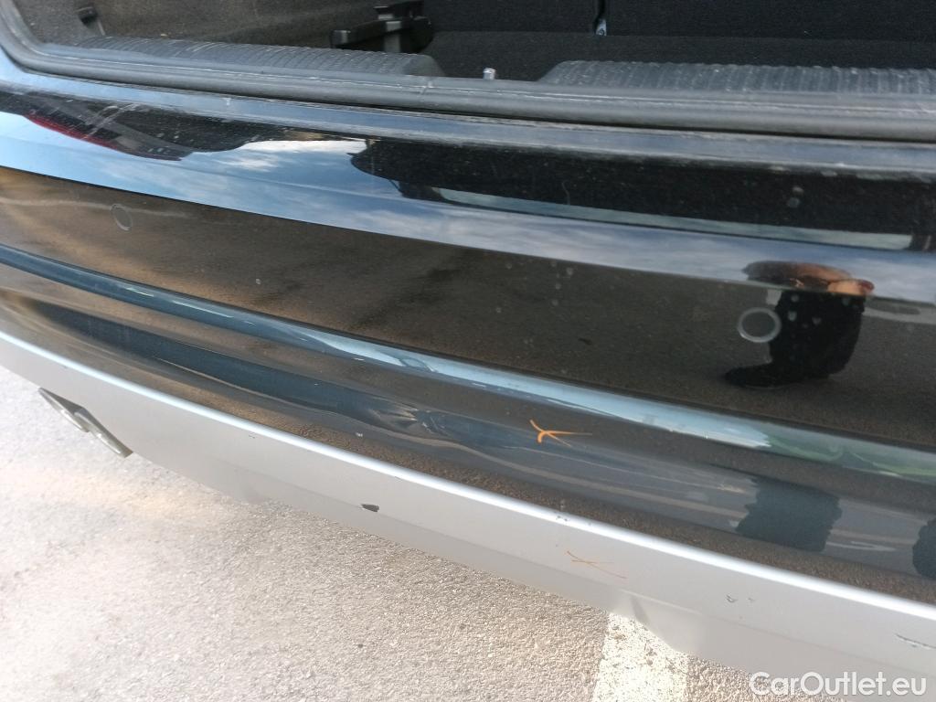  Audi  Q2 AUDI  / 2016 / 5P / todoterreno Design 35 TFSI 110kW (150CV) #10