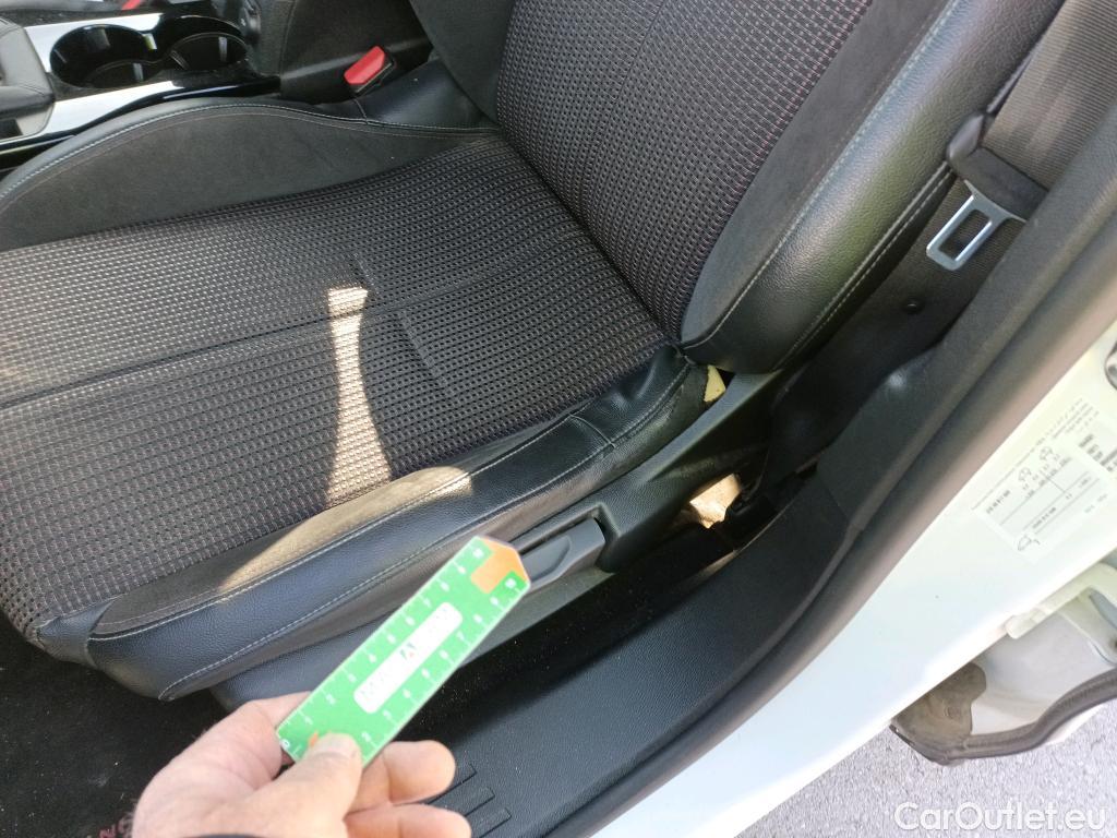  Citroen  DS3 DS DS 3 Crossback / 2018 / 5P / todoterreno PureTech 73 kW Manual PERFORMANCE LINE (AC) #7