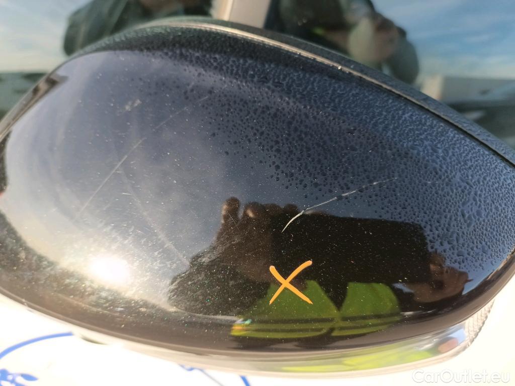  Citroen  C3 CITROEN  / 2020 / 5P / berlina con portón BlueHDi 75KW (100CV) S&S FEEL #28