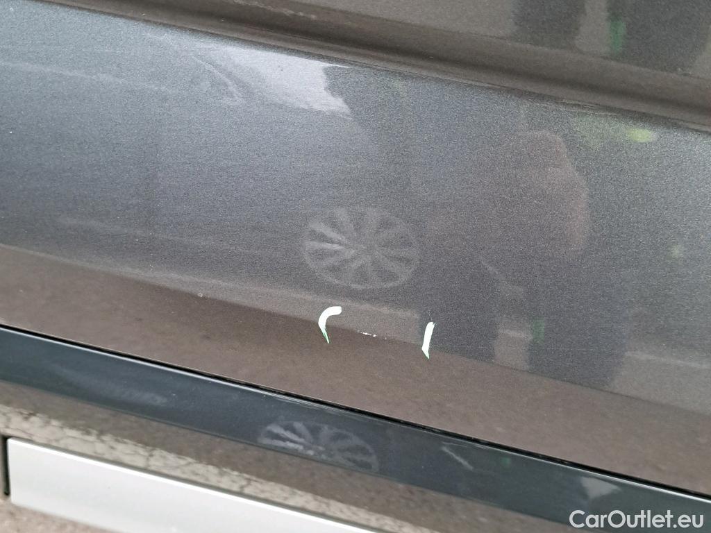  Audi  Q3 AUDI  Sportback / 2019 / 5P / todoterreno 40 TDI 140kW S tronic Quattro S Line #6