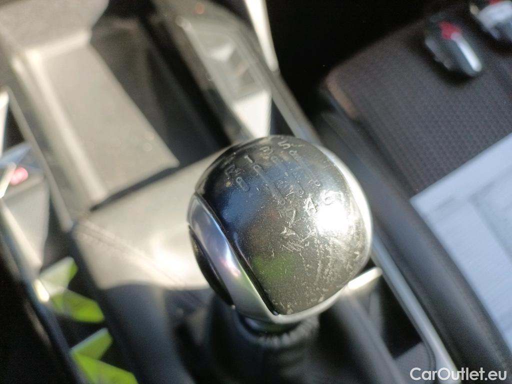  Citroen  DS3 DS DS 3 Crossback / 2018 / 5P / todoterreno PureTech 73 kW Manual PERFORMANCE LINE (AC) #20