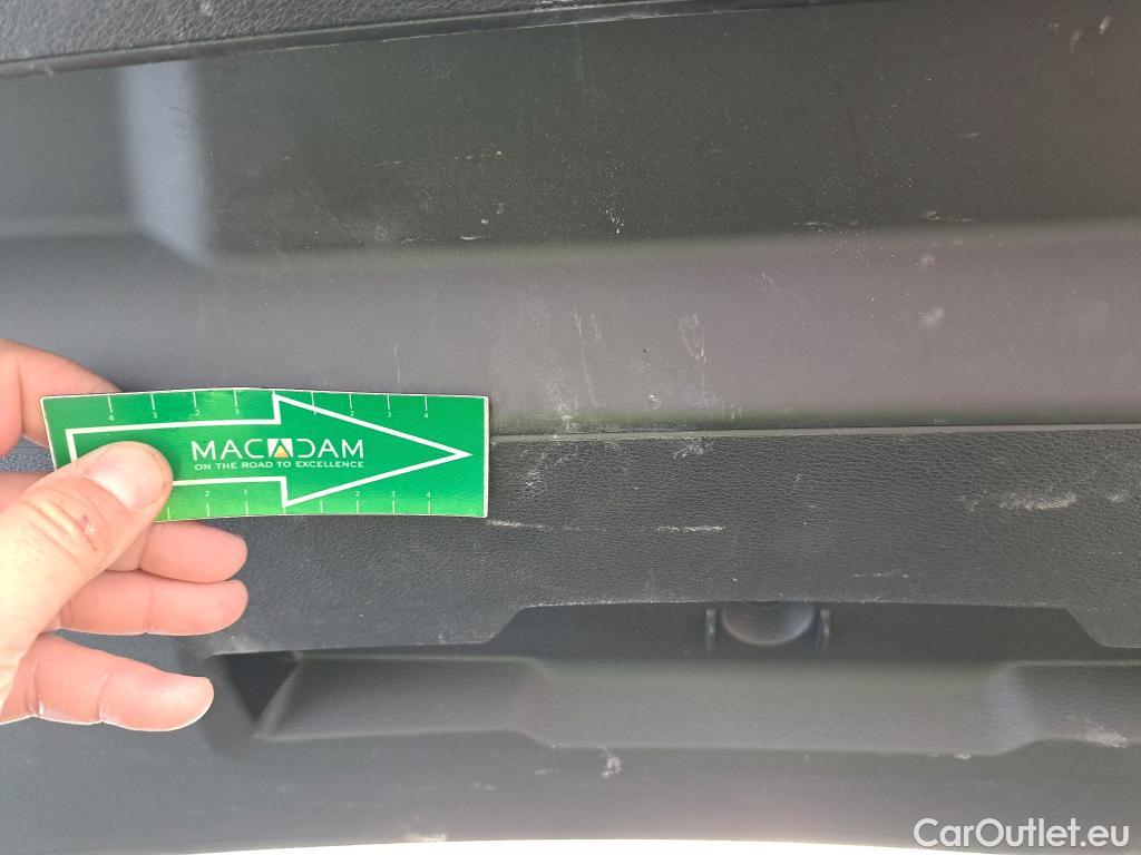  Bmw  X1 BMW  / 2019 / 5P / todoterreno sDrive16d Business #31