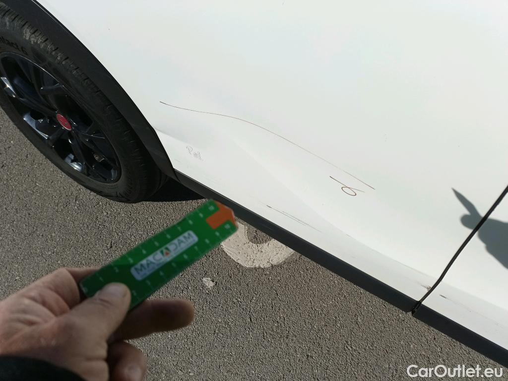  Citroen  DS3 DS DS 3 Crossback / 2018 / 5P / todoterreno PureTech 73 kW Manual PERFORMANCE LINE (AC) #3