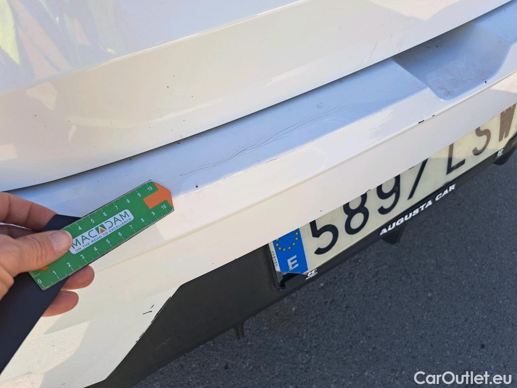  Hyundai  i20 HYUNDAI  / 2020 / 5P / berlina con portón 1.0 TGDI 74kW (100CV) 48V Essence #18