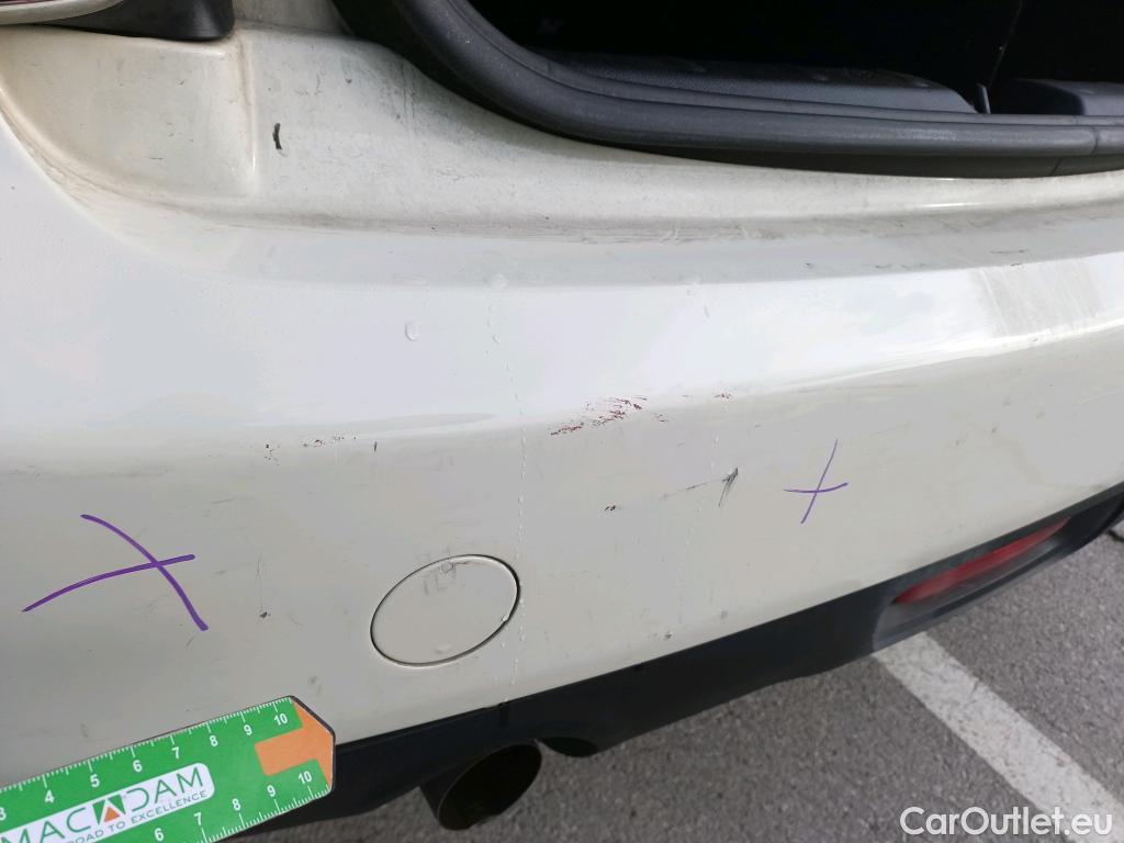  Mini  Cooper MINI MINI / 2014 / 5P / berlina con portón ONE 5 PUERTAS (CX) #20