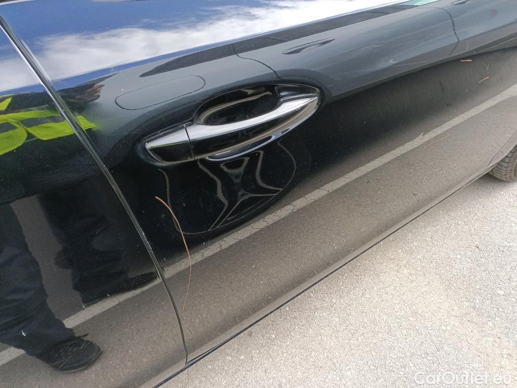  Peugeot  308 PEUGEOT  / 2017 / 5P / familiar W Active Pack BlueHDi 100 S&S #21