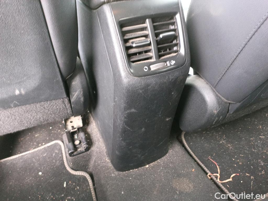  KIA  Niro KIA  / 2019 / 5P / crossover 1.6 GDi PHEV 104kW (141CV) Drive #1