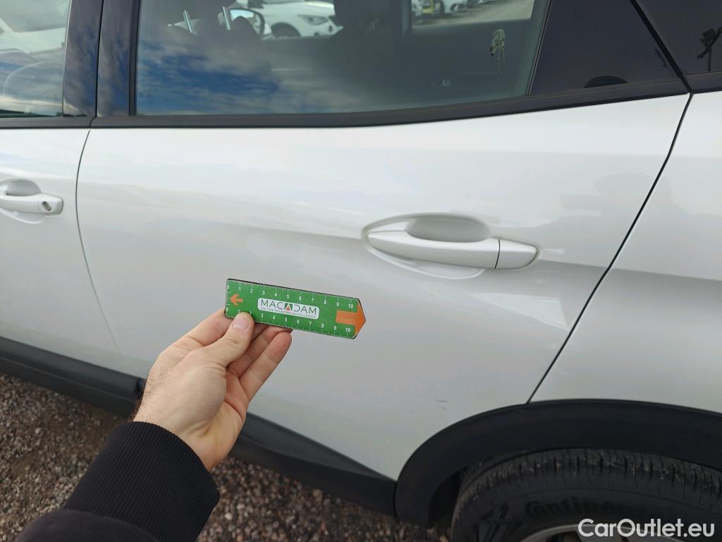  Peugeot  3008 PEUGEOT  / 2020 / 5P / todoterreno 1.5 BlueHDi 96kW (130CV) S&S Active Pack (AC4) #15