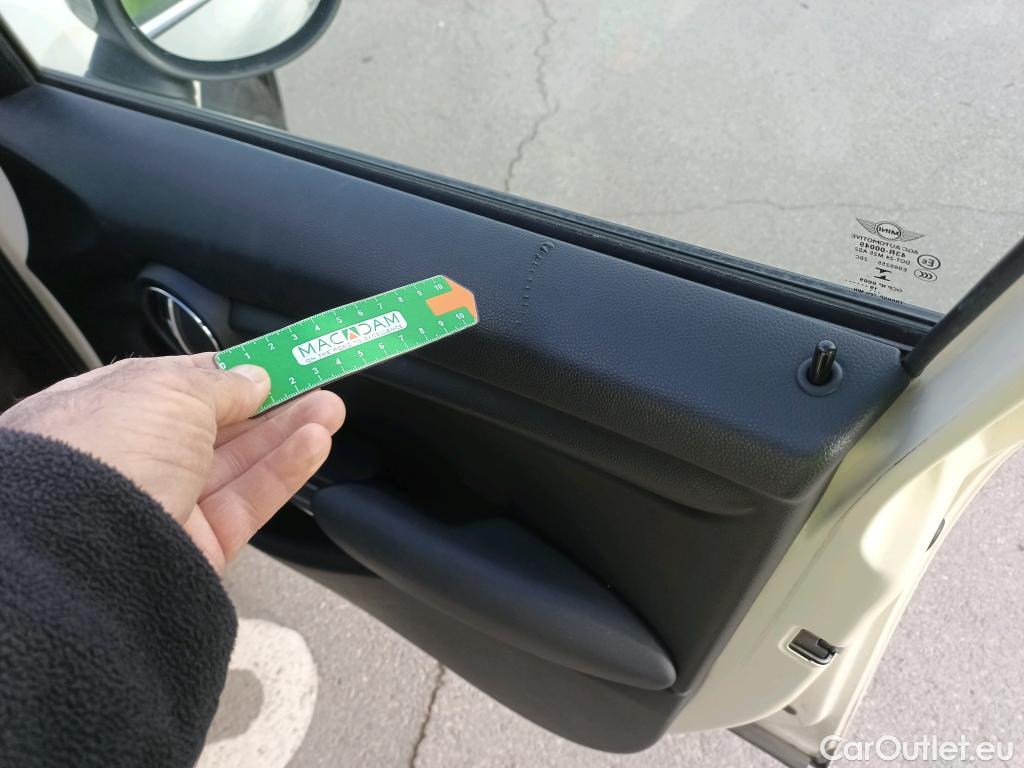  Mini  Cooper MINI MINI / 2014 / 5P / berlina con portón ONE 5 PUERTAS (CX) #11