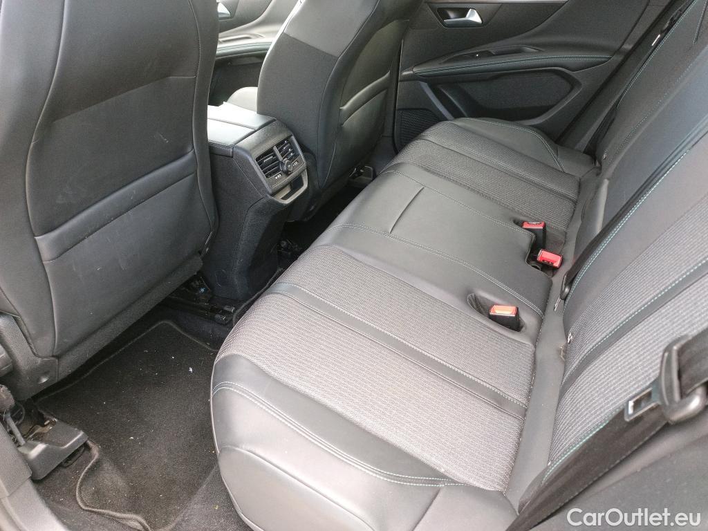  Peugeot  3008 PEUGEOT  Hybrid / 2020 / 5P / todoterreno 225 e-EAT8 Allure (AC2) #36