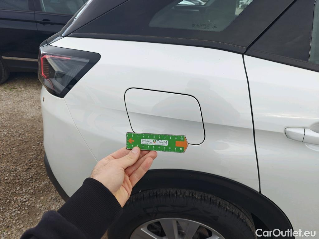  Peugeot  3008 PEUGEOT  / 2020 / 5P / todoterreno 1.5 BlueHDi 96kW (130CV) S&S Active Pack (AC4) #13