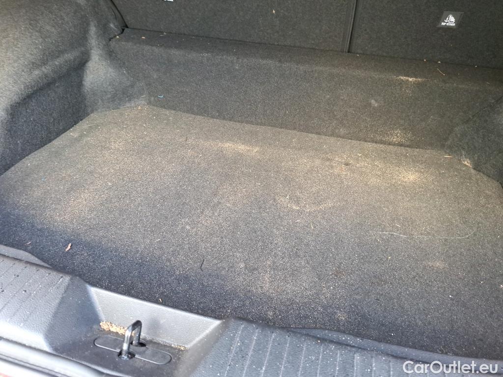  Nissan  Qashqai NISSAN  / 2021 / 5P / todoterreno DIG-T 103kW (140CV) mHEV 4x2 Visia #3