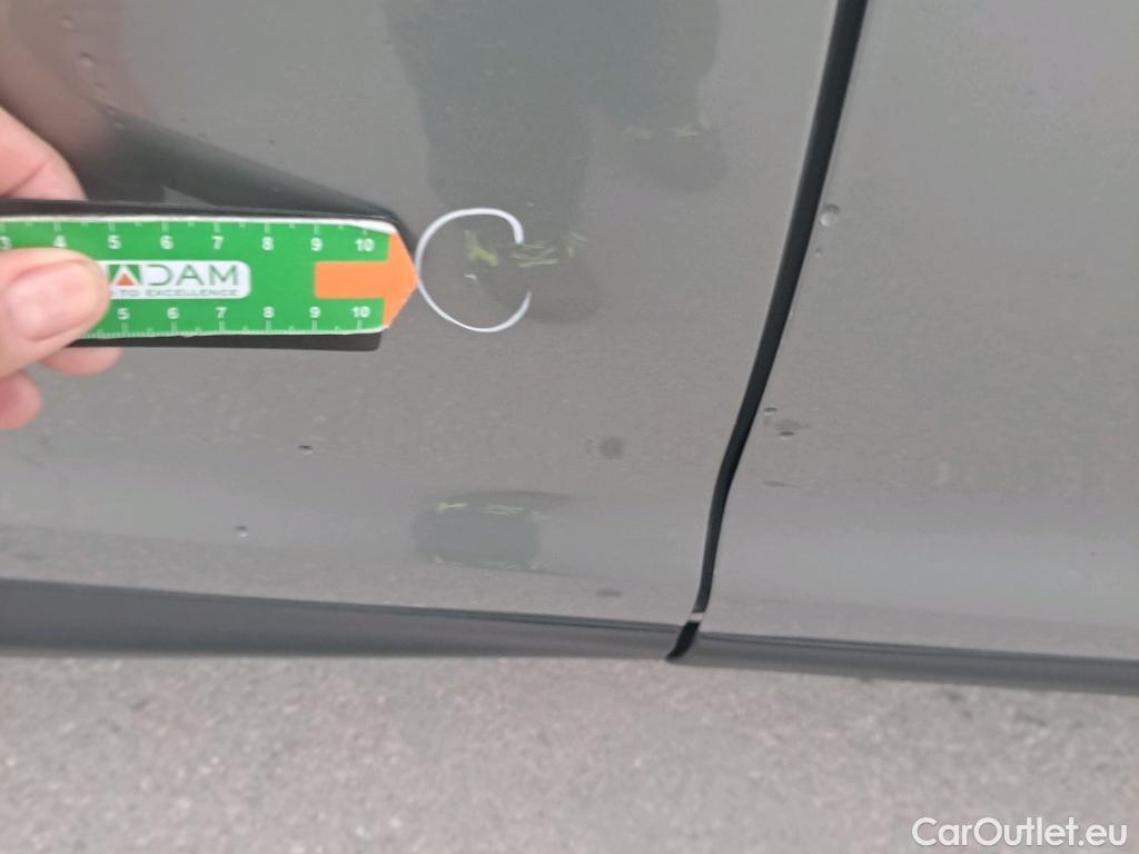  Nissan  Qashqai NISSAN  / 2017 / 5P / todoterreno dCi 96 kW (130 CV) XTRONIC TEKNA+ ProPI. #22