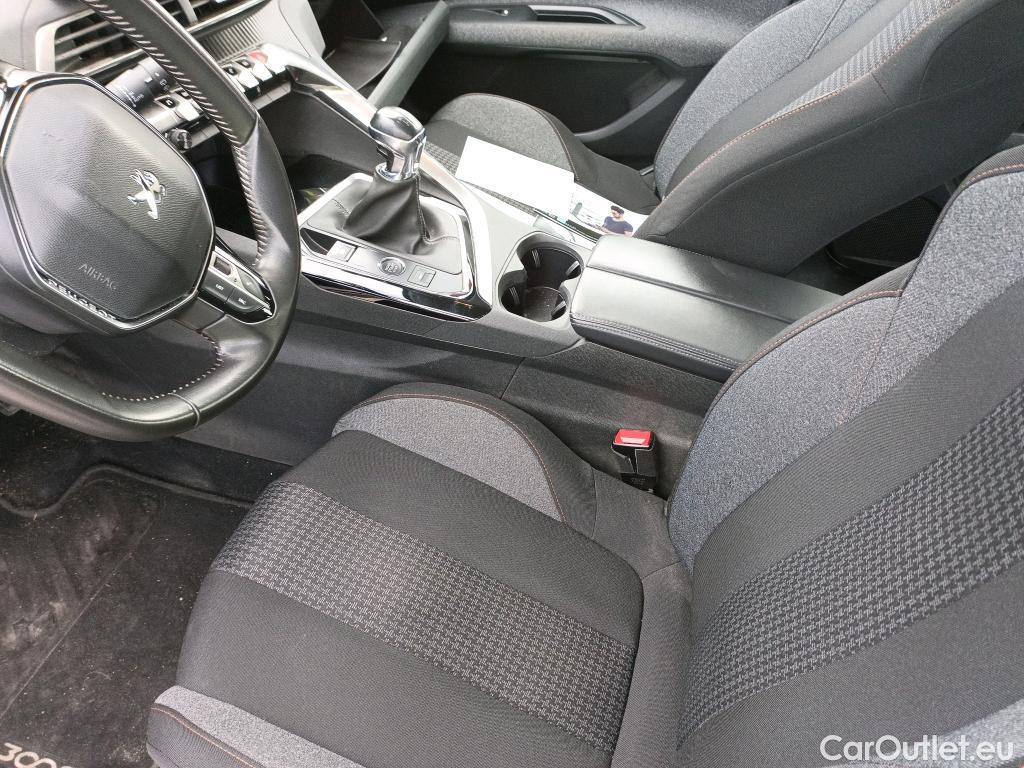  Peugeot  3008 PEUGEOT  / 2020 / 5P / todoterreno 1.5 BlueHDi 96kW (130CV) S&S Active Pack (AC4) #10