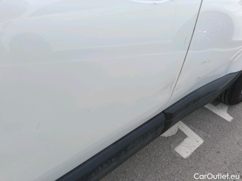  Peugeot  3008 PEUGEOT  / 2020 / 5P / todoterreno 1.5 BlueHDi 96kW (130CV) S&S Active Pack (AC4) #4