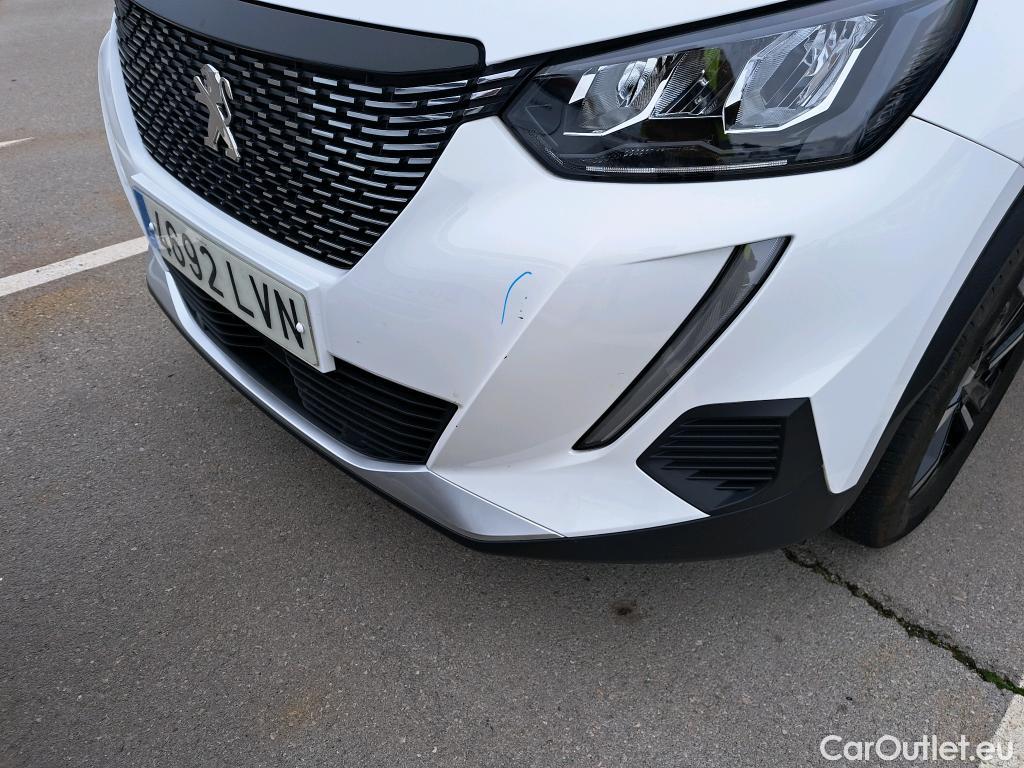  Peugeot  2008 PEUGEOT  / 2019 / 5P / todoterreno Allure BlueHDI 81kW (110CV) #12