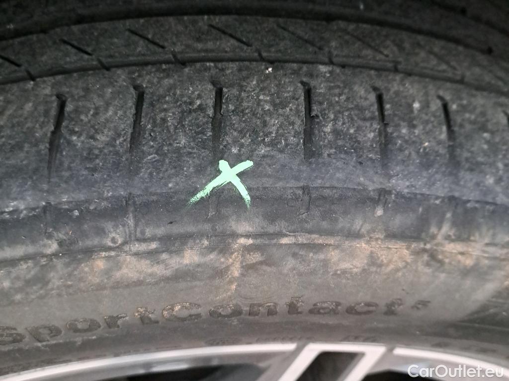  Mercedes  G-Klasee MERCEDES-BENZ GLC Coupé / 2019 / 5P / coupé GLC 300 de 4MATIC (AC) #4