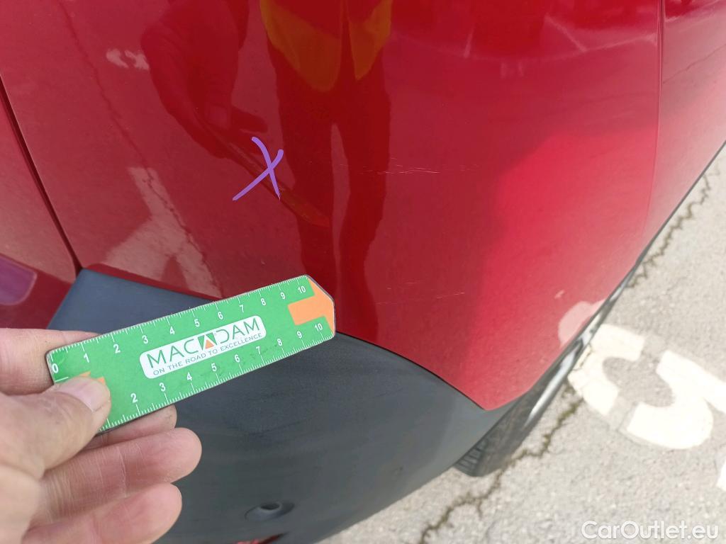  Peugeot  5008 PEUGEOT  / 2020 / 5P / todoterreno 1.5 BlueHDi 96kW S&S Allure Pack EAT8 #22